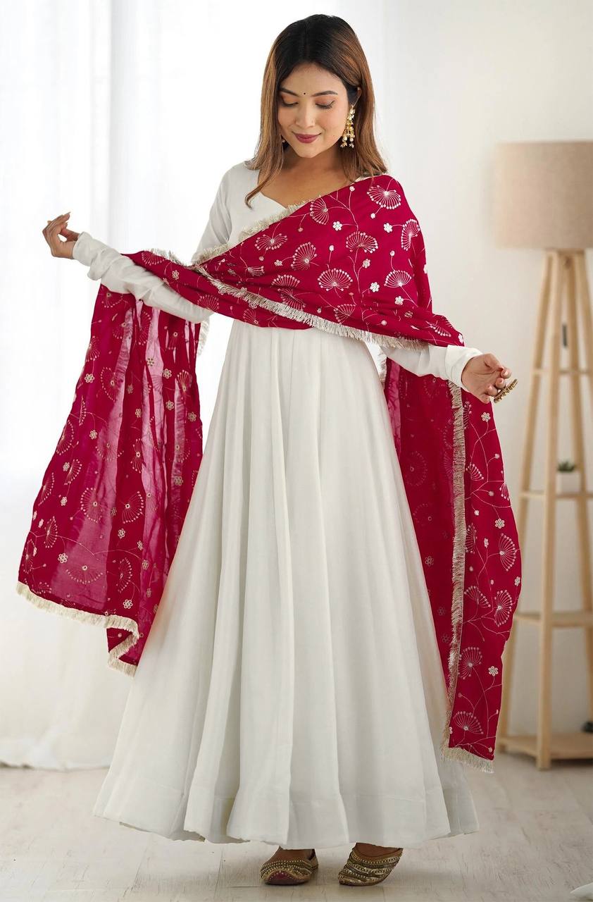 Emerald Heavy Embroidered Anarkali Gown Set