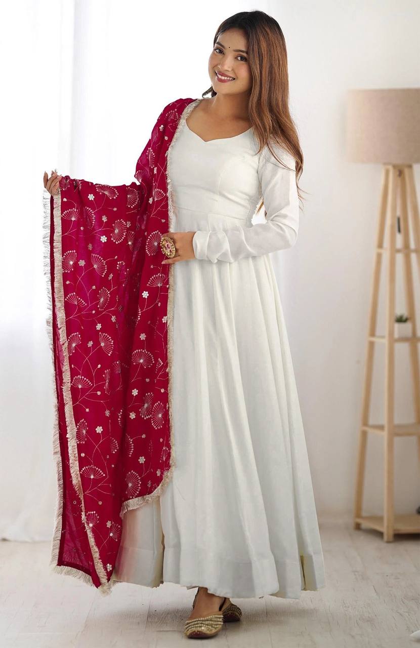 Emerald Heavy Embroidered Anarkali Gown Set
